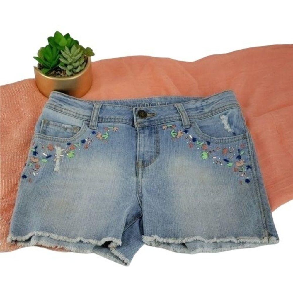 Cherokee cutoff distressed embroidered girl 10/12 shortie shorts denim blue jean